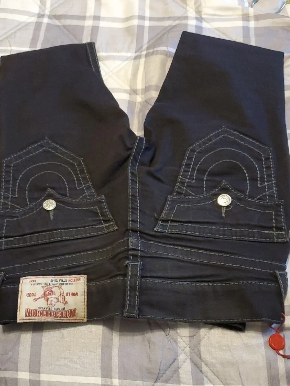True Religion Black Jeans with Signature Back Pocket Stitching 28